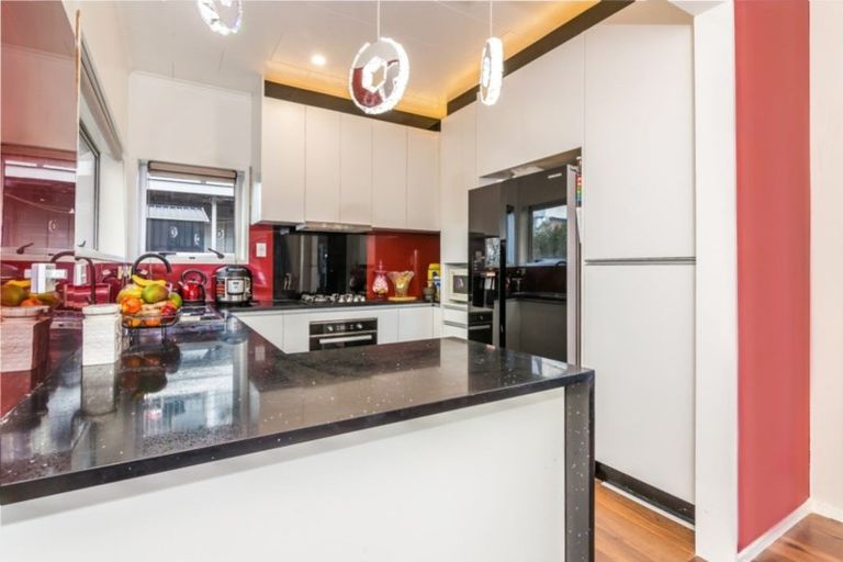 Photo of property in 13 Hammersmith Street, Richmond Heights, Taupo, 3330