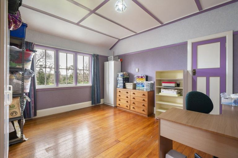 Photo of property in 7 Calico Line, Marton, 4710