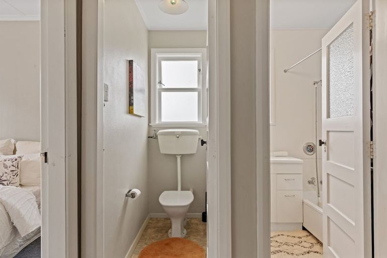 Photo of property in 22 Puketai Street, Andersons Bay, Dunedin, 9013