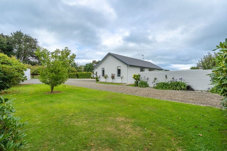 Photo of property in 204 Roslyn Road, Roslyn Bush, Invercargill, 9876