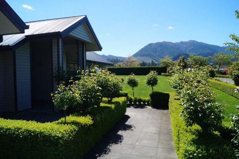 Photo of property in 13 Lochiel Drive, Hanmer Springs, 7334