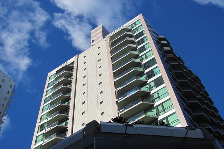 Photo of property in City Gardens Apartments, 21g/76 Albert Street, Auckland Central, Auckland, 1010