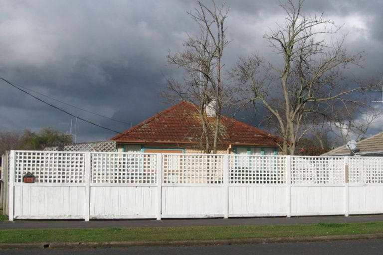 Photo of property in 18a Willis Street, Bader, Hamilton, 3206