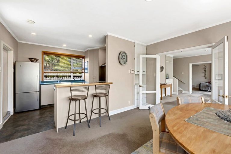 Photo of property in 36 Wades Avenue, Saint Martins, Christchurch, 8022