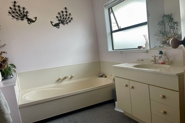 Photo of property in 6 Taupata Place, Motueka, 7120