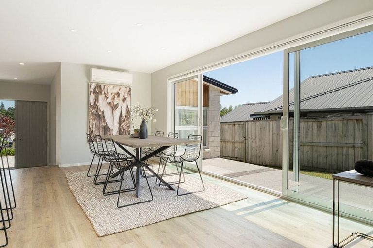 Photo of property in 17 Puhirake Crescent, Pyes Pa, Tauranga, 3112