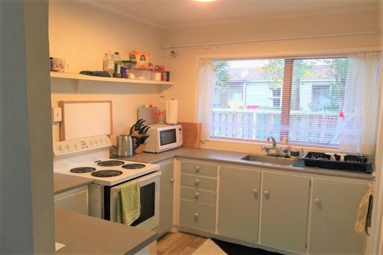 Photo of property in 4/27a Vine Street, Mangere East, Auckland, 2024
