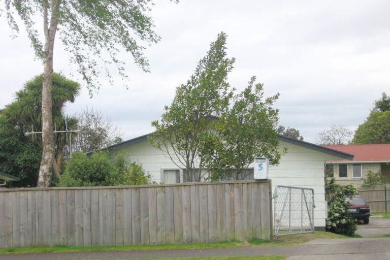 Photo of property in 5 Ferney Place, Richmond Heights, Taupo, 3330