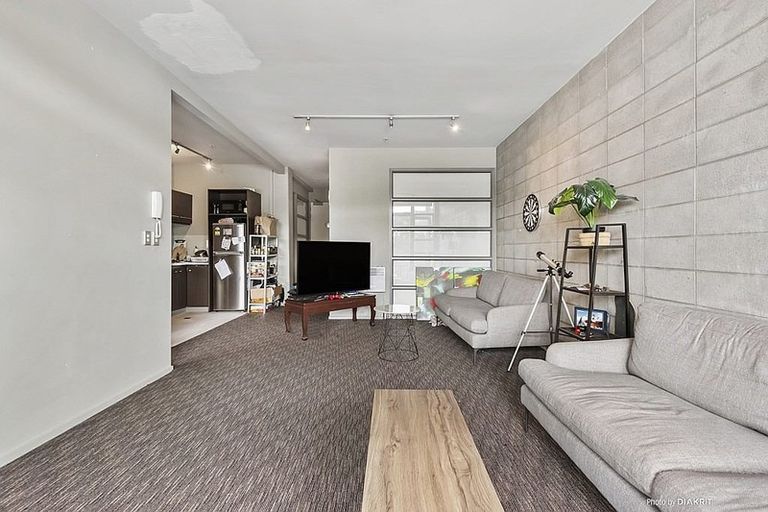 Photo of property in Vespa Apartments, 302/20 Hanson Street, Mount Cook, Wellington, 6021