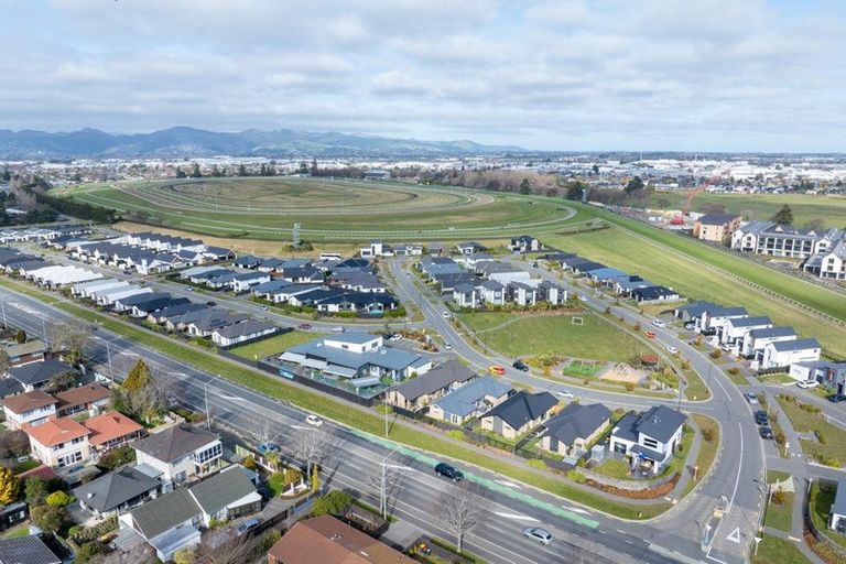 Photo of property in 24 Grey Way, Russley, Christchurch, 8042