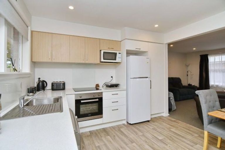 Photo of property in 43 Roberta Drive, Somerfield, Christchurch, 8024