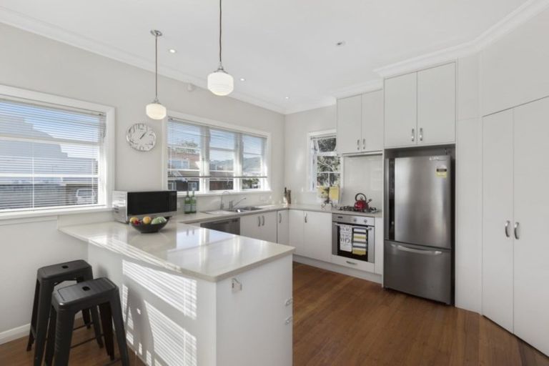 Photo of property in 734 High Street, Boulcott, Lower Hutt, 5010