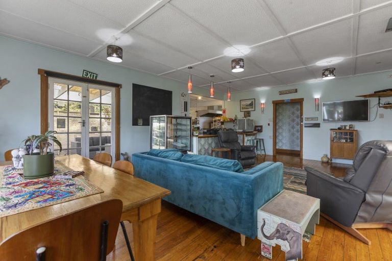 Photo of property in 9 West Beach, Waitara, 4320