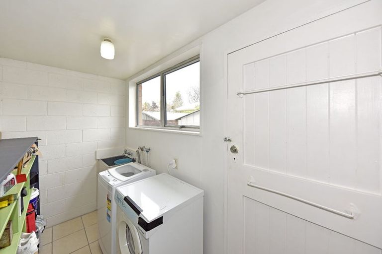 Photo of property in 1/3 Ansonby Street, Russley, Christchurch, 8042