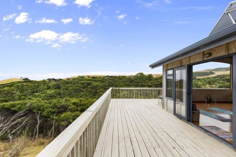 Photo of property in 1574 Whaanga Road, Raglan, 3296