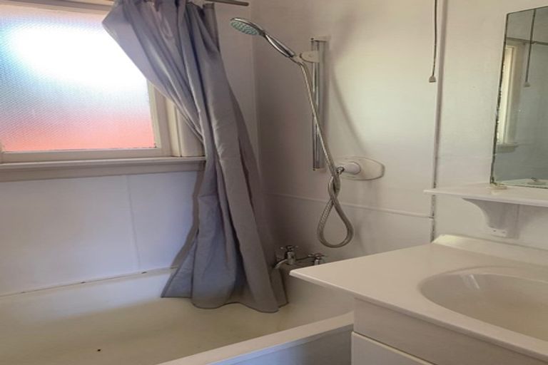 Photo of property in 41 Lyndhurst Crescent, Aranui, Christchurch, 8061