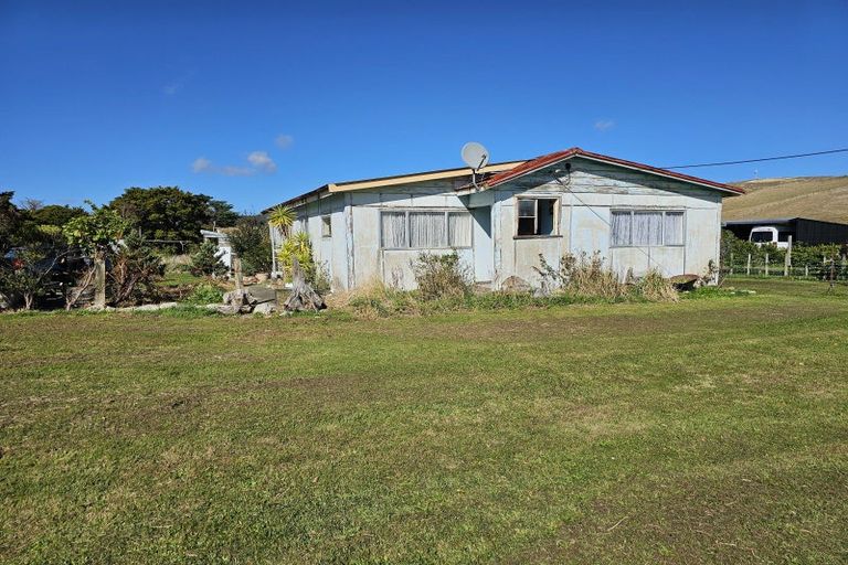 Photo of property in 12 Akaroa Street, Pongaroa, 4991