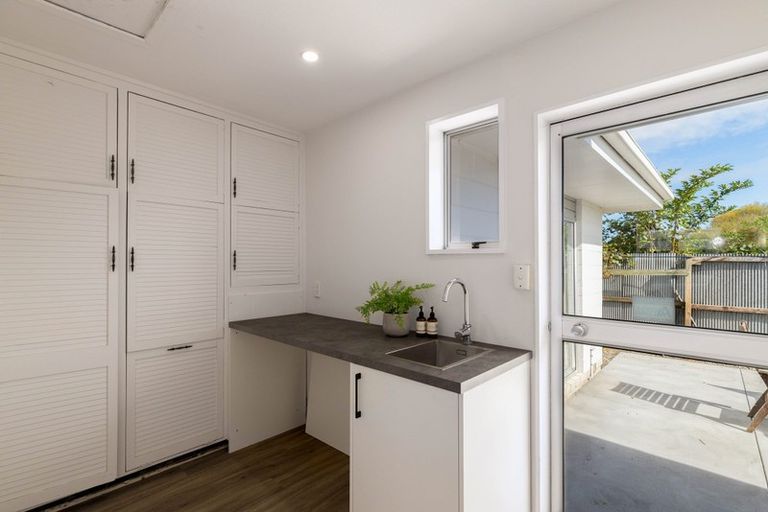 Photo of property in 14 De Bloge Place, Burwood, Christchurch, 8061