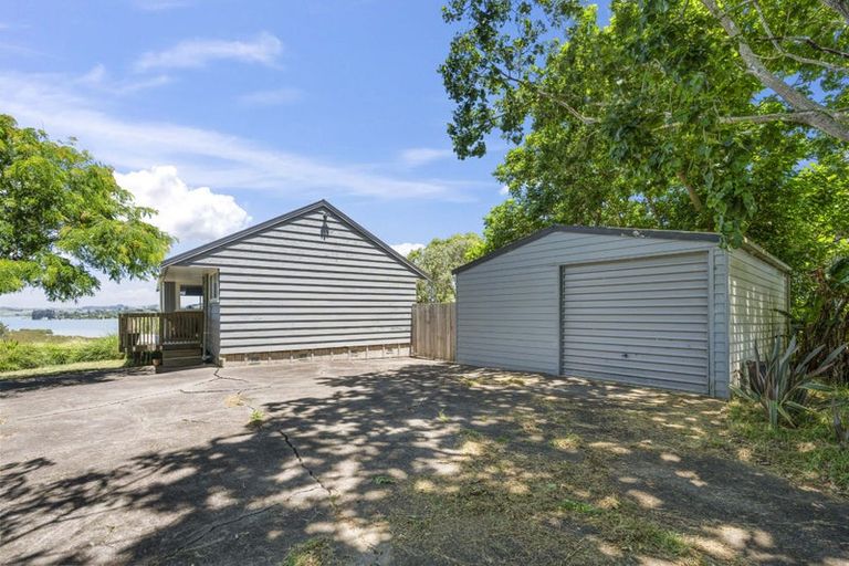 Photo of property in 47 Merril Road, Paparoa, 0571