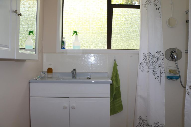 Photo of property in 29 Paradise Road, Coopers Beach, 0420