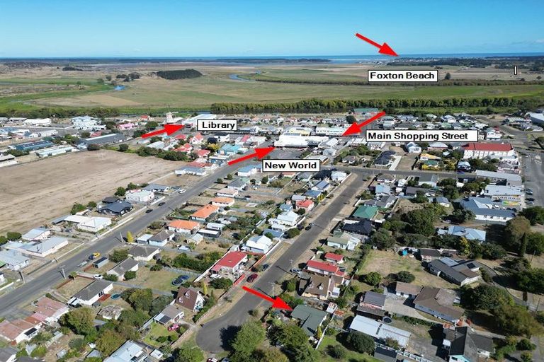 Photo of property in 17 Whittaker Street, Foxton, 4814