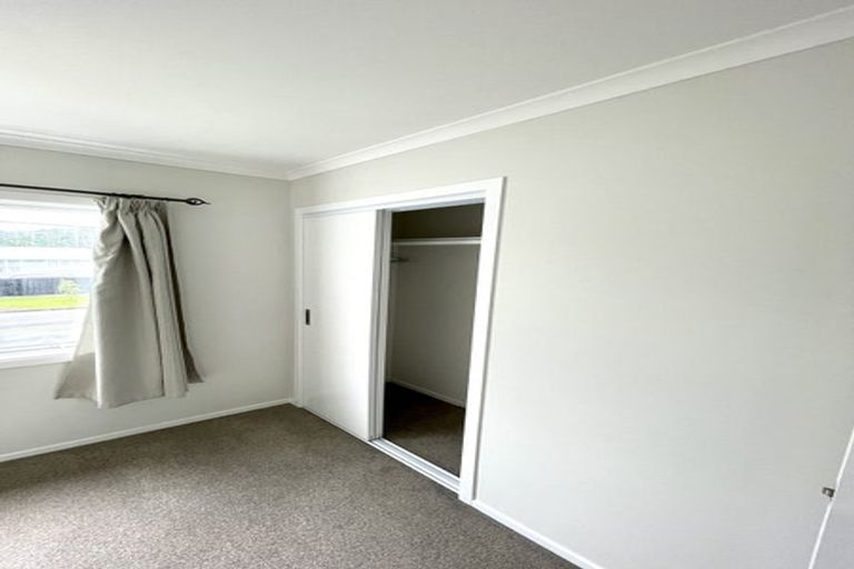 Photo of property in 1359 High Street, Taita, Lower Hutt, 5011