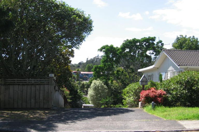Photo of property in 22 Vandeleur Avenue, Birkdale, Auckland, 0626