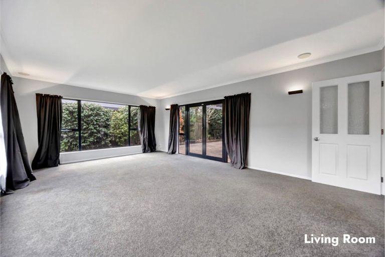 Photo of property in 25 Montrose Crescent, Huntington, Hamilton, 3210