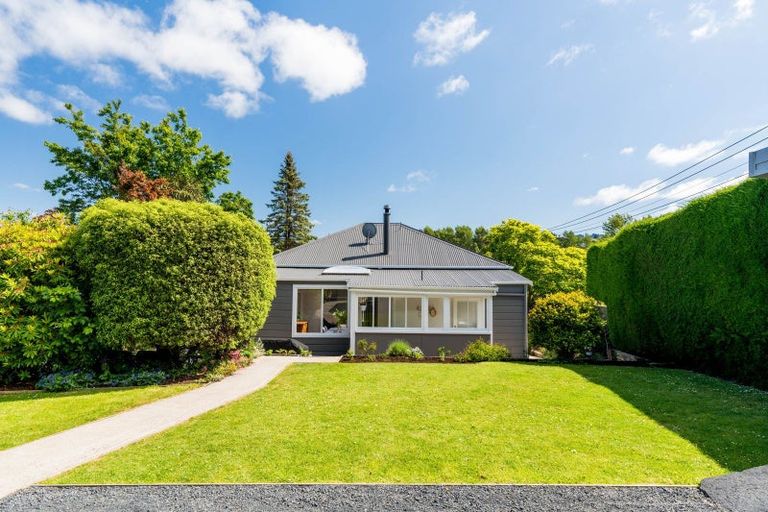 Photo of property in 1 Benfell Street, Green Island, Dunedin, 9018