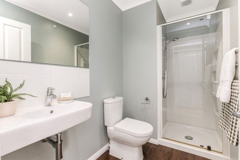 Photo of property in 129 Cockayne Road, Khandallah, Wellington, 6035