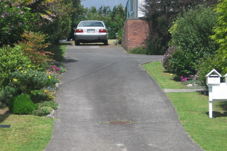 Photo of property in 28 Quebec Road, Milford, Auckland, 0620