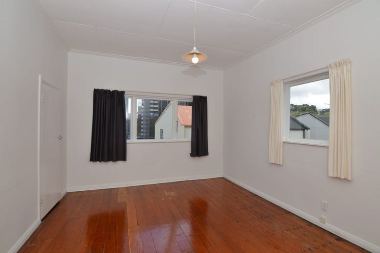 Photo of property in 81 Hill Street, Thorndon, Wellington, 6011