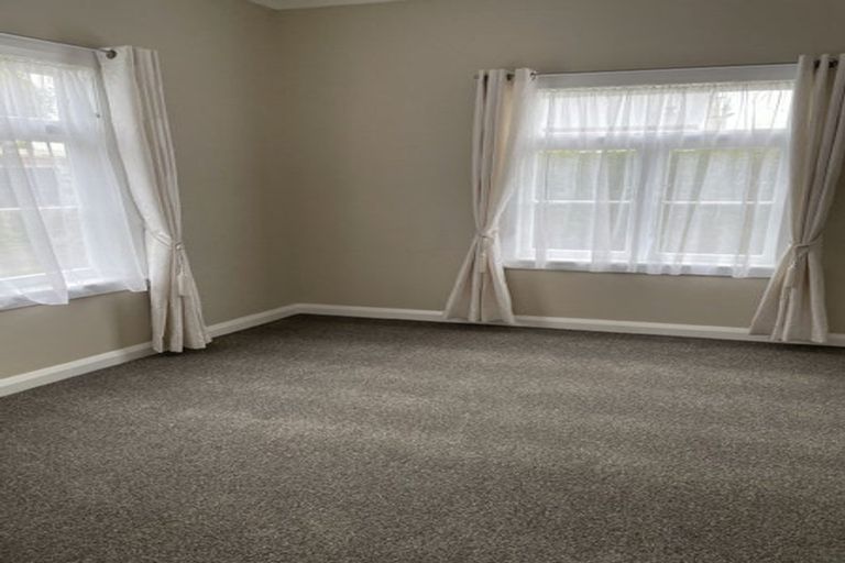 Photo of property in 14 Henderson Avenue, Tuakau, 2121