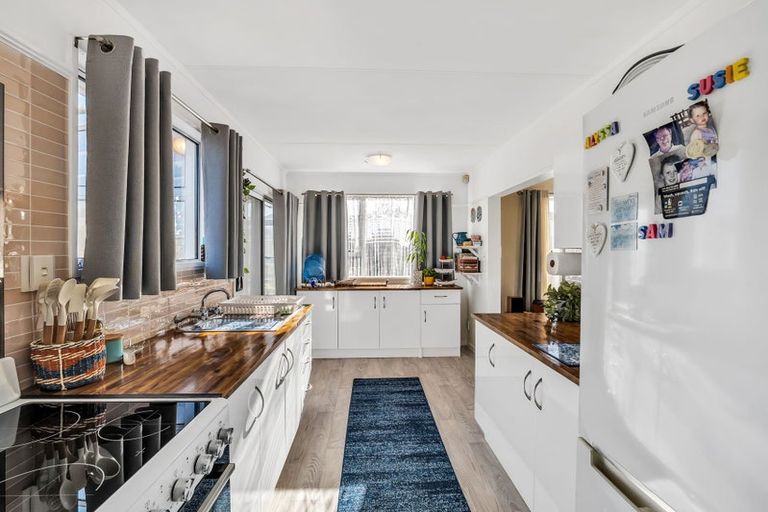 Photo of property in 57 Manuka Street, Castlecliff, Whanganui, 4501