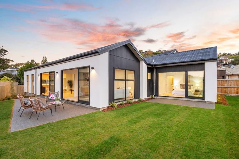 Photo of property in 16 Soleares Avenue, Mount Pleasant, Christchurch, 8081