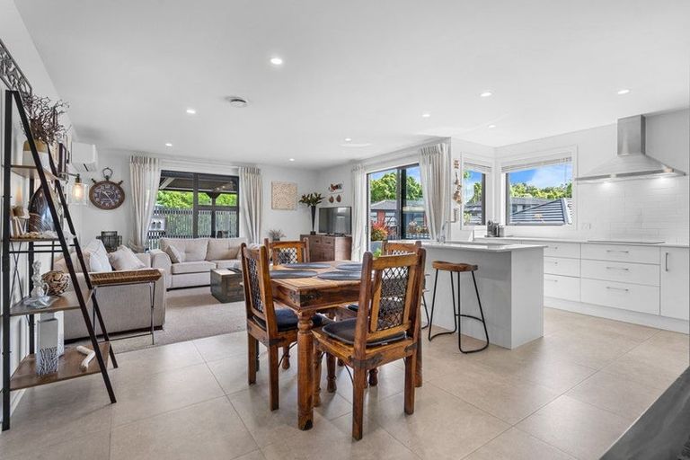 Photo of property in 3/6 Landell Place, Harrowfield, Hamilton, 3210