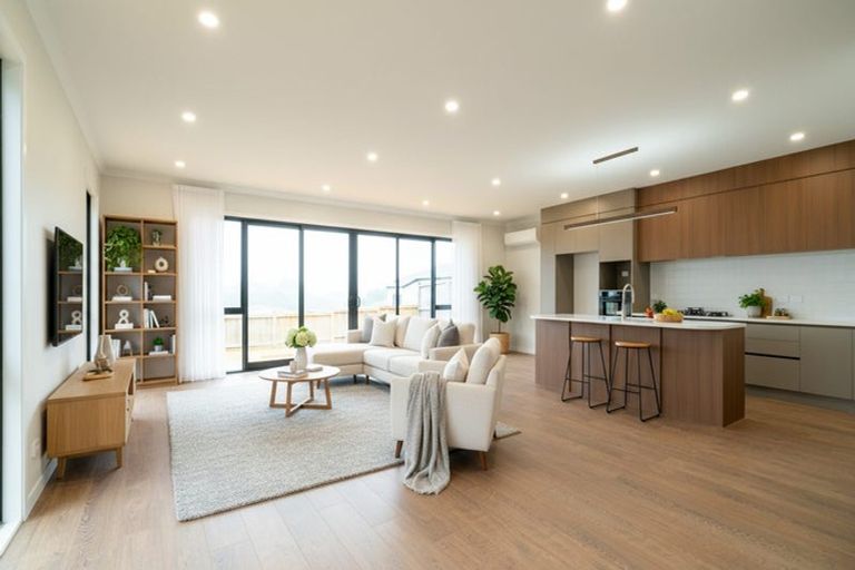 Photo of property in 57 Michael Bosher Way, Flat Bush, Auckland, 2019