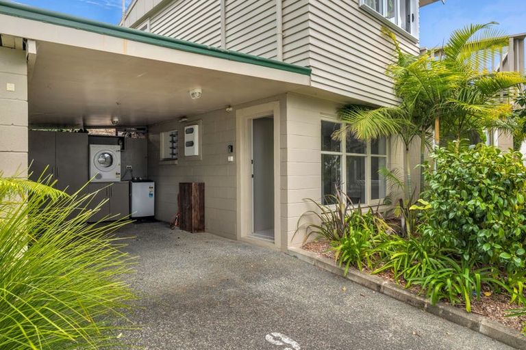 Photo of property in 9/37 Waipa Street, Birkenhead, Auckland, 0626