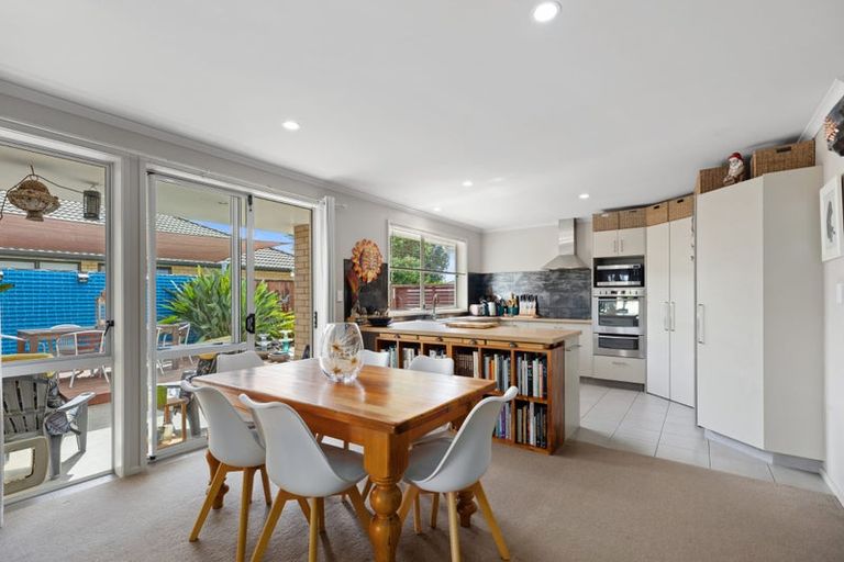 Photo of property in 99 Longview Drive, Papamoa Beach, Papamoa, 3118