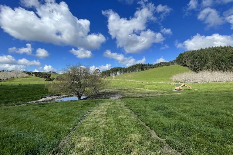 Photo of property in 306 West Coast Road, Makarau, Warkworth, 0984