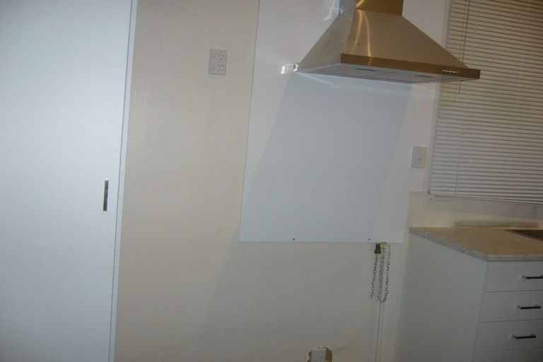 Photo of property in 16-18 Levy Street, Mount Victoria, Wellington, 6011