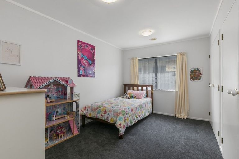 Photo of property in 22 De Menech Grove, Avalon, Lower Hutt, 5011