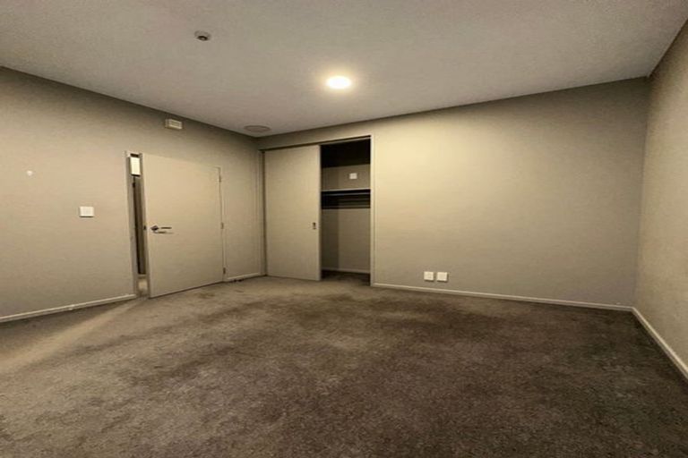 Photo of property in 3/4a Malvern Road, Ngauranga, Wellington, 6035