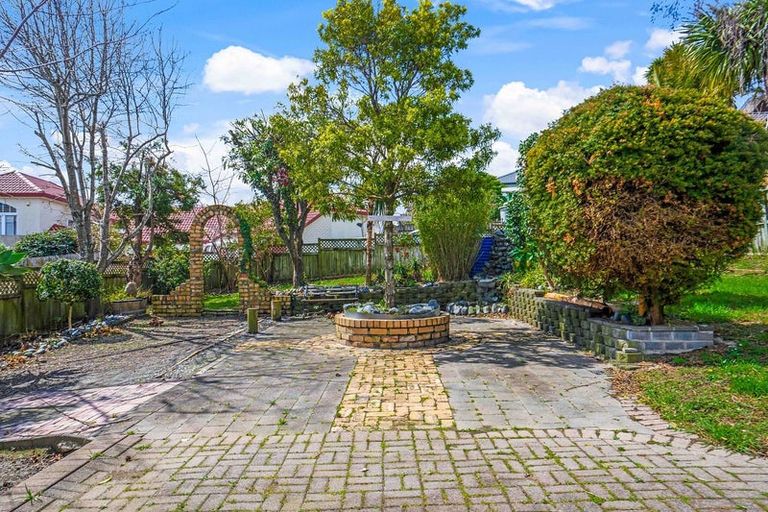 Photo of property in 755 Chapel Road, Dannemora, Auckland, 2016