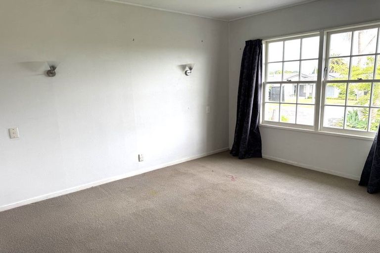 Photo of property in 18 Roysfield Lane, Sunnyhills, Auckland, 2010