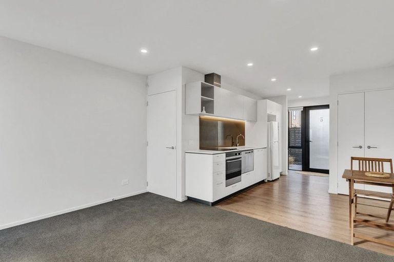 Photo of property in 6/44 Antigua Street, Addington, Christchurch, 8024