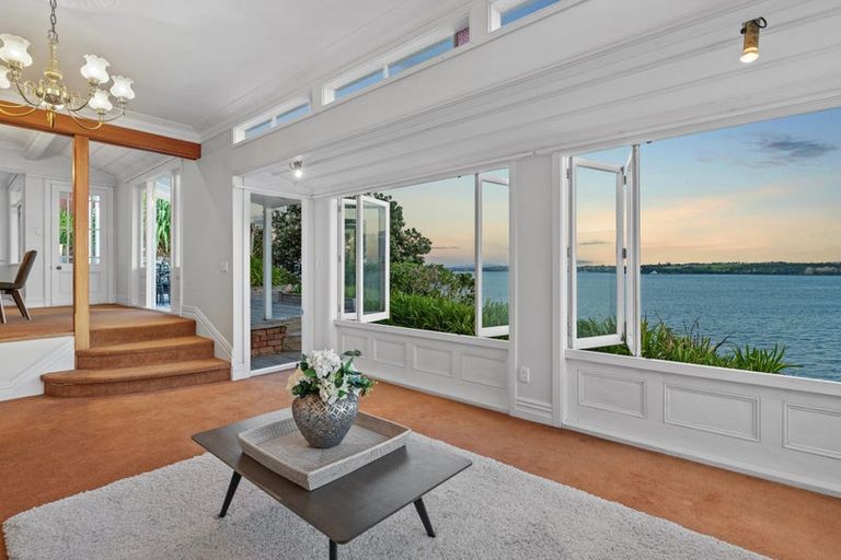 Photo of property in 38 Jubilee Avenue, Devonport, Auckland, 0624