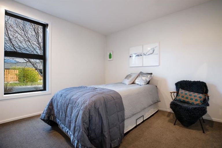 Photo of property in 46 Charles Court, Lake Hawea, Wanaka, 9382