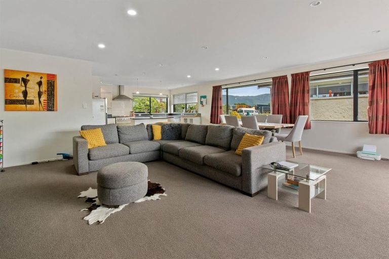 Photo of property in 42 Maude Street, Waimate, 7924