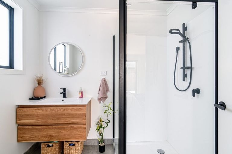 Photo of property in 27 Kuini Place, Motueka, 7120